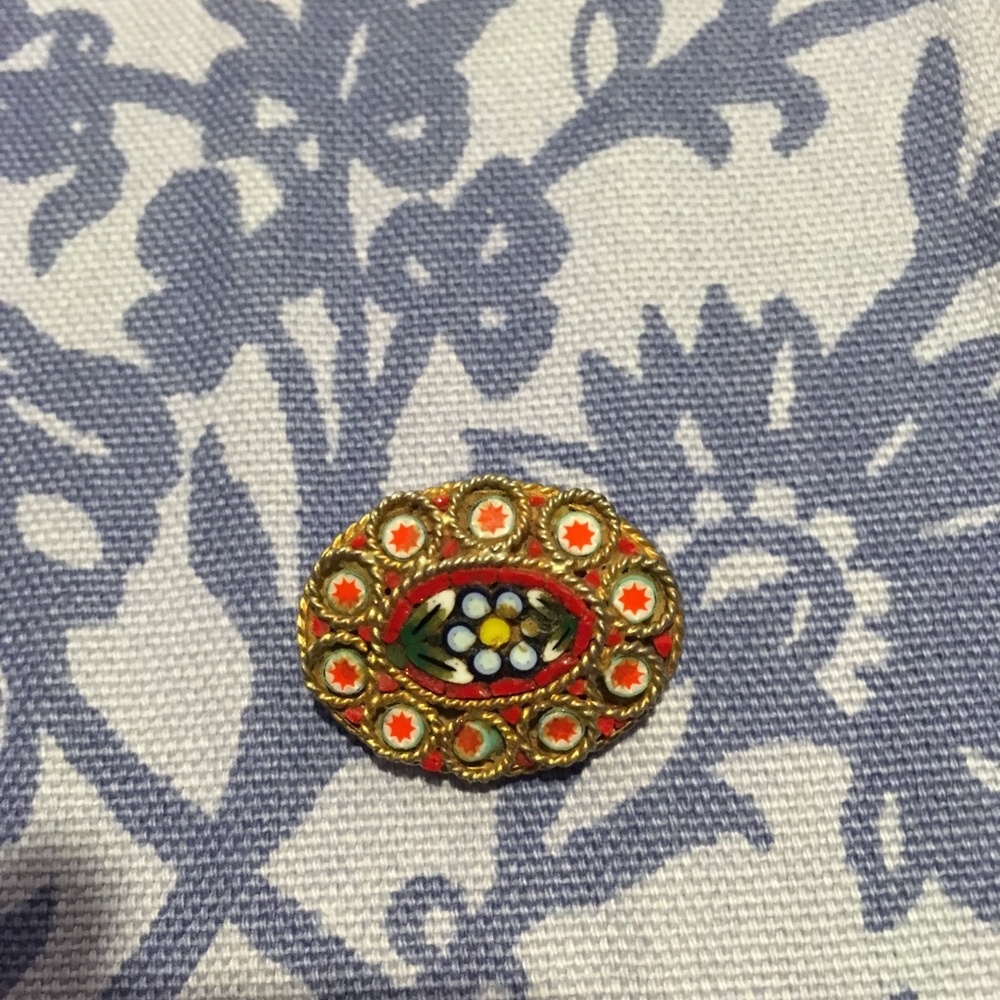 Antique Italian micromosaic brooch